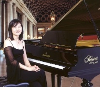 Pianista Junko Ueno Garrett